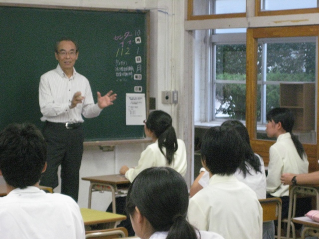 宮崎国際大学 学長室の窓から